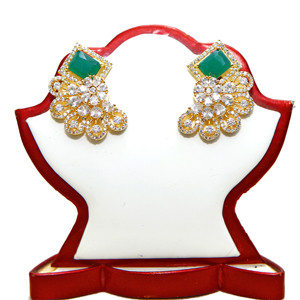 STONE EARRINGS STUDDEDS